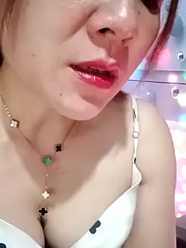 Snapshot of Moue-angel chatting on October 2025 02:37:02 AM Moue-angel online show from October 2025 02:37:02 AM