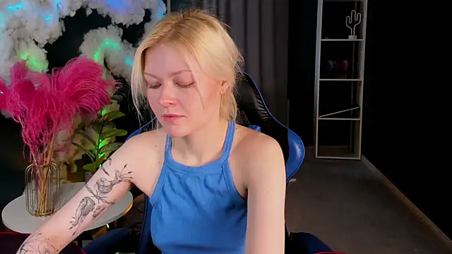 Callista a online show from April 2026 02:51:01 AM