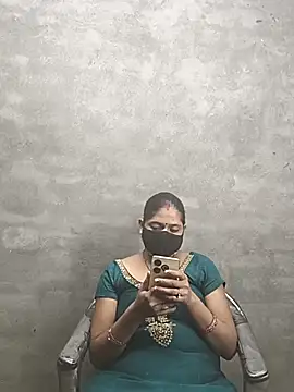 Snapshot of Rasili_bhabhi10 chatting on October 2025 04:51:02 PM Rasili bhabhi10 online show from October 2025 04:51:02 PM