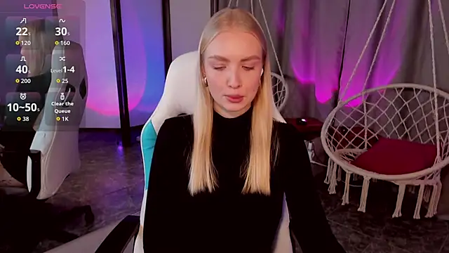 TessaGrays online show from November 2025 10:19:02 AM