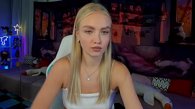 TessaGrays online show from October 2025 11:18:01 AM