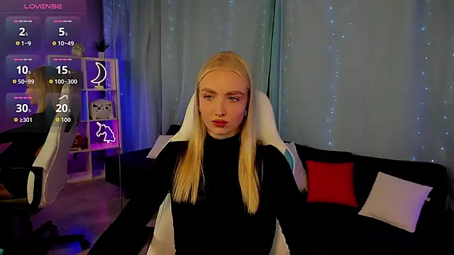 TessaGrays online show from November 2025 10:19:02 AM