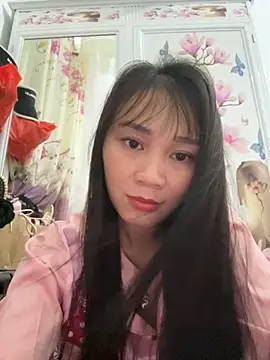 Ami-mi00 online show from October 2025 04:21:02 PM