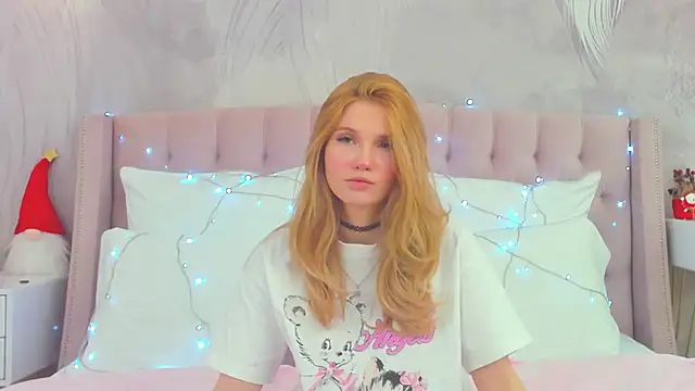 Snapshot of MelissaLiss chatting on December 2025 03:15:02 PM MelissaLiss online show from December 2025 03:15:02 PM