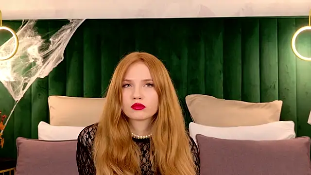 Snapshot of MelissaLiss chatting on October 2025 03:11:01 PM MelissaLiss online show from October 2025 03:11:01 PM