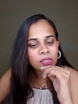 Snapshot of Naughtysilk chatting on October 2025 06:54:02 PM Naughtysilk online show from October 2025 06:54:02 PM