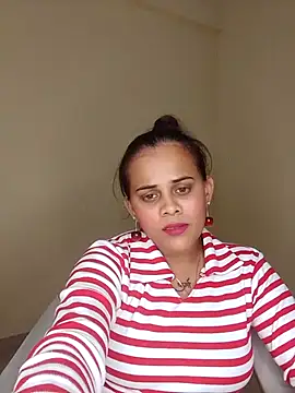 Snapshot of Naughtysilk chatting on October 2025 07:46:01 PM Naughtysilk online show from October 2025 07:46:01 PM