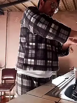 Snapshot of RAJV_ chatting on January 2026 01:37:02 PM RAJV online show from January 2026 01:37:02 PM