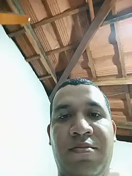 Roberto27051 online show from June 2026 03:11:02 AM