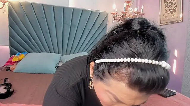 Snapshot of lapitti chatting on February 2026 01:44:02 PM lapitti online show from February 2026 01:44:02 PM