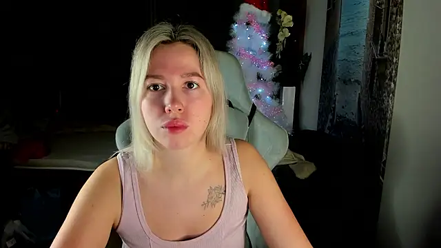 stefany and bettany online show from January 2026 04:27:01 AM