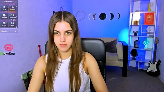 lina fox12 online show from November 2025 01:33:02 PM