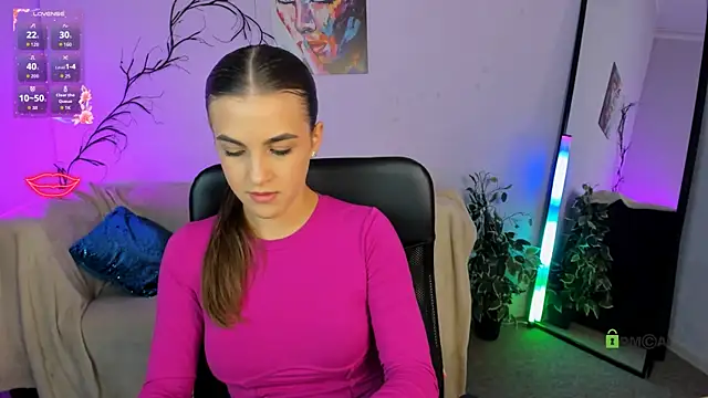 lina fox12 online show from October 2025 12:17:02 PM