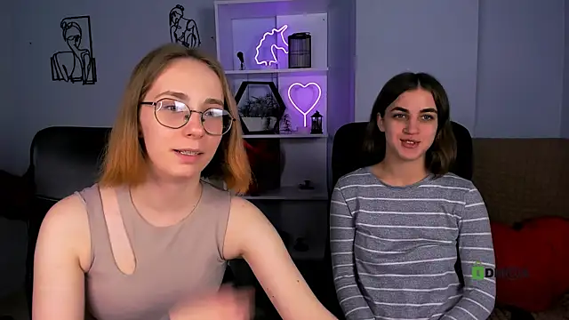 lina fox12 online show from November 2025 01:22:01 PM