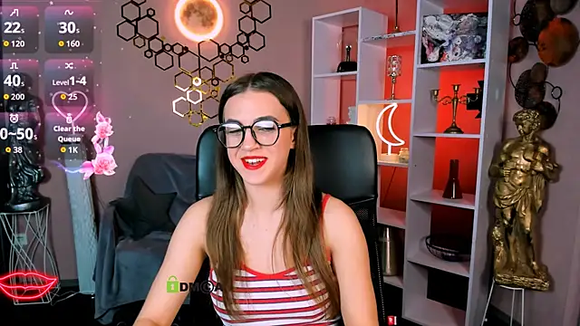 lina fox12 online show from October 2025 12:40:02 PM