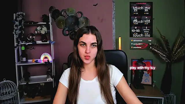 lina fox12 online show from December 2025 01:10:01 PM