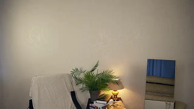 JanellHousen online show from October 2025 05:29:01 AM