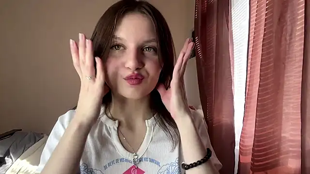 JanellHousen online show from May 2026 05:11:02 AM