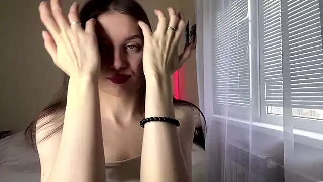 JanellHousen online show from April 2026 06:09:02 AM