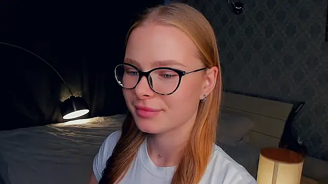 LibbyVenzeio online show from October 2025 07:21:02 AM