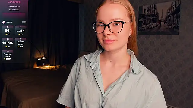 LibbyVenzeio online show from November 2025 07:12:01 AM