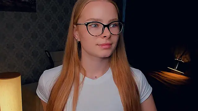 LibbyVenzeio online show from October 2025 07:10:01 AM