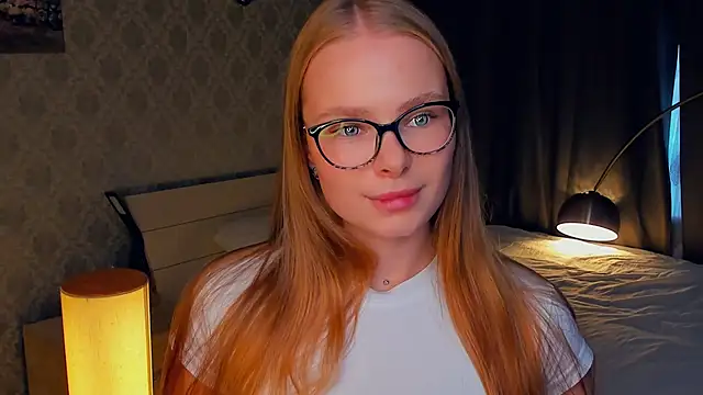 LibbyVenzeio online show from October 2025 07:16:02 AM