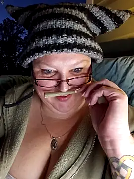 Budd Bunney online show from November 2025 10:57:01 PM