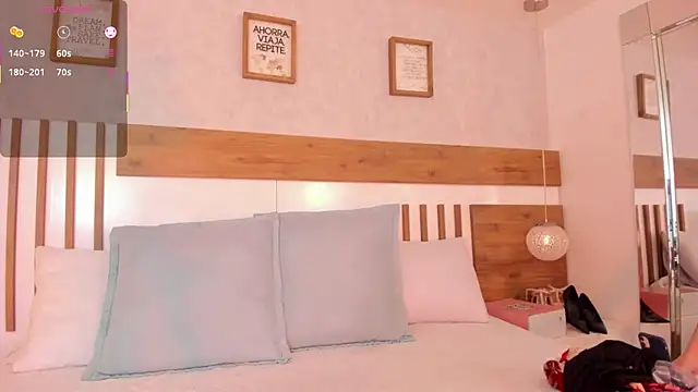 Snapshot of LucianaWainN chatting on November 2025 12:42:02 PM LucianaWainN online show from November 2025 12:42:02 PM