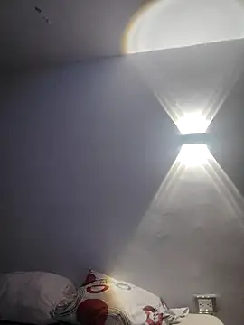 Snapshot of julietta_maxi chatting on October 2025 01:41:02 AM julietta maxi online show from October 2025 01:41:02 AM