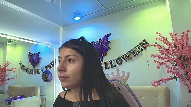 Gabriela milani online show from October 2025 11:31:01 AM