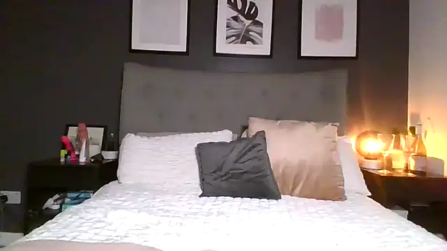 ThirstygirlCeCe online show from October 2025 09:00:01 PM