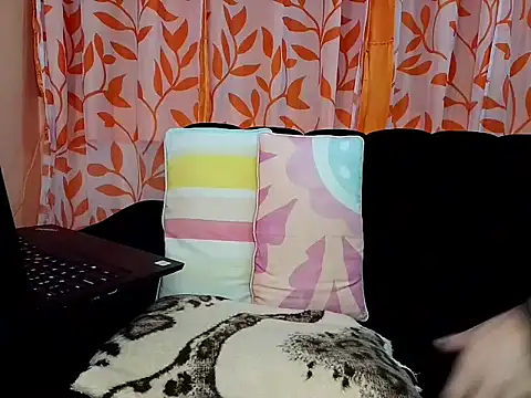 fayola20 online show from November 2025 12:33:01 AM