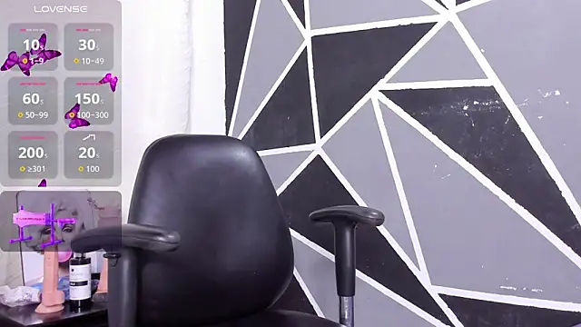 Daye Sky online show from December 2025 05:17:02 PM