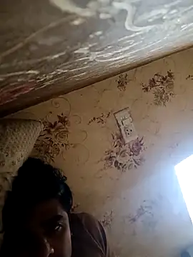 puneriboy32 online show from November 2025 02:26:02 AM