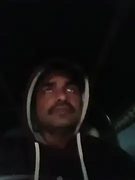 puneriboy32 online show from November 2025 05:30:02 PM