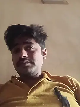 puneriboy32 online show from November 2025 02:06:02 AM