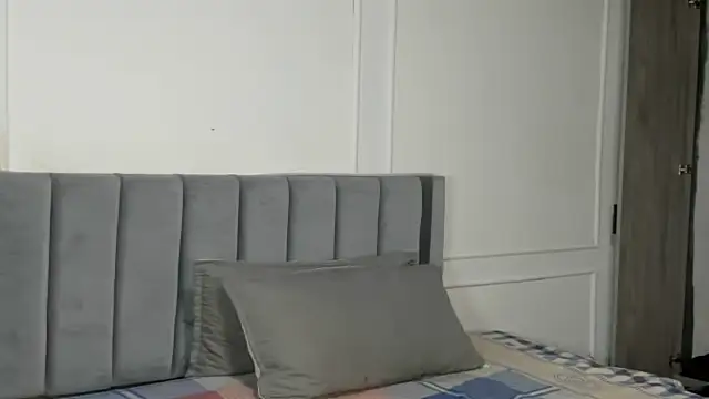 Snapshot of luxuryheaven_8 chatting on October 2025 08:52:02 PM luxuryheaven 8 online show from October 2025 08:52:02 PM