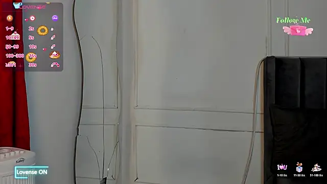 Snapshot of luxuryheaven_8 chatting on November 2025 03:32:01 AM luxuryheaven 8 online show from November 2025 03:32:01 AM