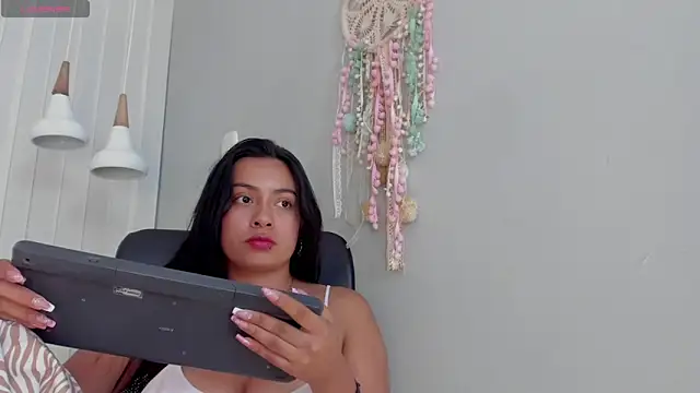 Lilo Rose online show from January 2026 03:04:01 PM