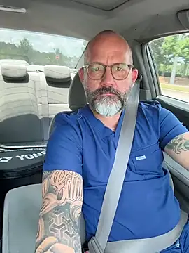fuckadilf online show from June 2026 05:40:01 PM