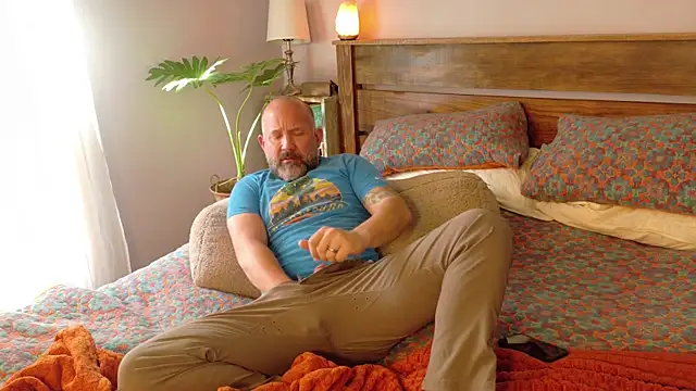 fuckadilf online show from December 2025 03:00:01 PM