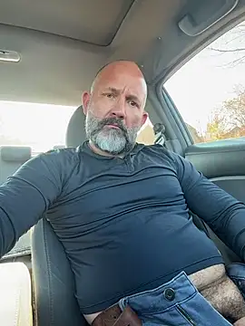 fuckadilf online show from November 2025 06:30:02 PM