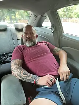 fuckadilf online show from July 2026 05:41:02 PM