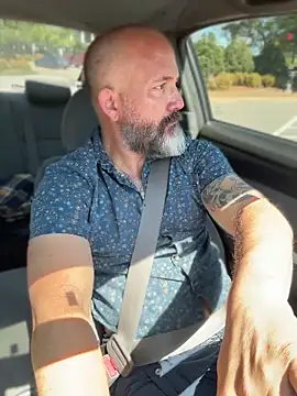 fuckadilf online show from April 2026 04:14:02 PM