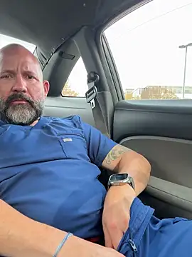 fuckadilf online show from November 2025 05:35:02 PM