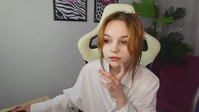 Staymonica online show from January 2026 02:24:02 PM