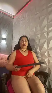 Marianasmitt online show from November 2025 11:46:03 AM