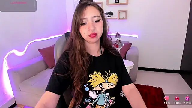 Scarlett  Cooper   online show from December 2025 12:37:01 PM