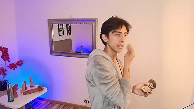 uyukie online show from October 2025 12:17:01 PM